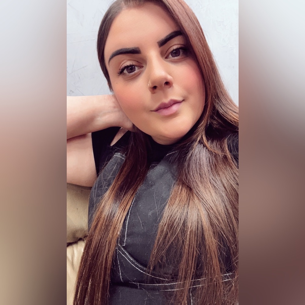 Meet your Posher, Mikayla